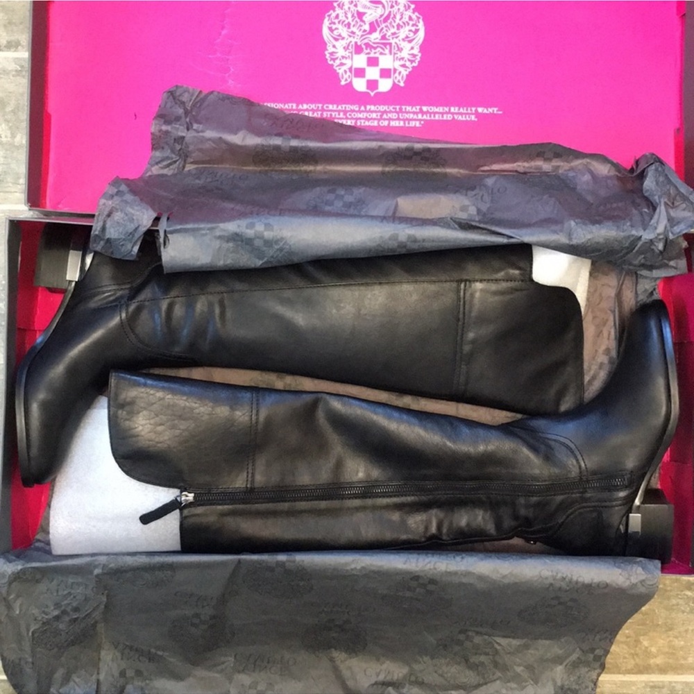 Vince Camuto Boots